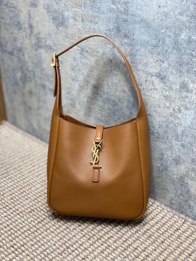 Y51 hobo bags
